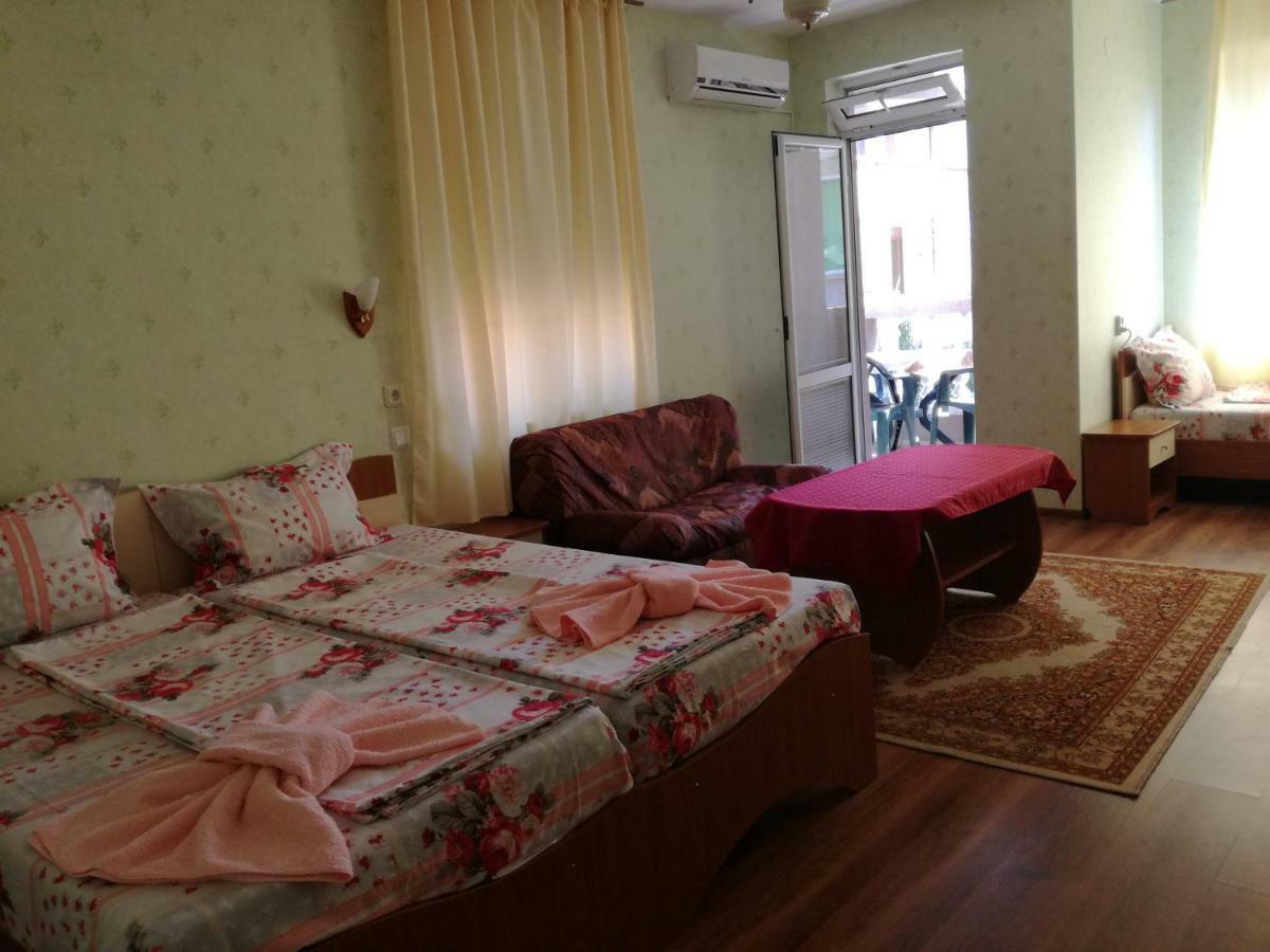 Hotel Anele,Kiten à Kiten  Extérieur photo
